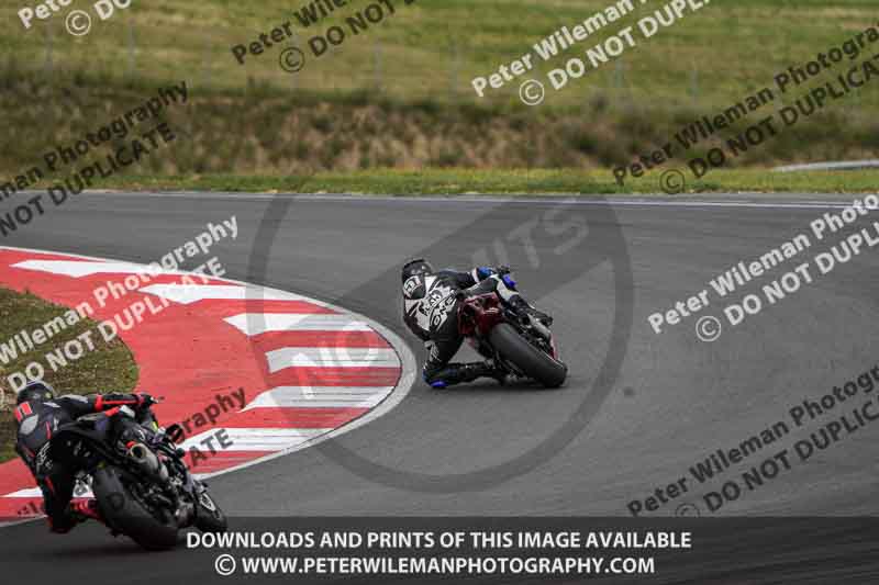 cadwell no limits trackday;cadwell park;cadwell park photographs;cadwell trackday photographs;enduro digital images;event digital images;eventdigitalimages;navarra;no limits trackdays;peter wileman photography;racing digital images;trackday digital images;trackday photos